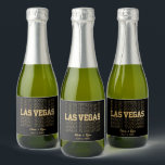 Étiquettes Pour Bouteilles De Vin Mousseux Mini Mariage noir et or Las Vegas<br><div class="desc">Étiquette de vin de Las Vegas Glam Mariage personnalisé Gold & Black Mini Sparkling. Customisez avec vos noms et votre date.</div>