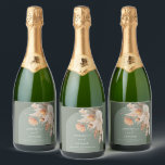 Étiquettes Pour Bouteilles De Vin Mousseux Moderne Sage Vert Bohème Pampas Grass Botanique<br><div class="desc">Moderne Sage Green pampas bohème d'herbe fête de mariage botanique favoriser bouteille de vin. Belles aquarelles florales imprimées à la main et texte de script moderne. Moderne sur design tendance.</div>