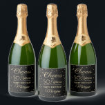 Étiquettes Pour Bouteilles De Vin Mousseux N'IMPORTE QUEL Anniversaire Salue Élégante Noir &<br><div class="desc">Add an elegent personalized touch to birthday party decorations with these custom black and gold sparkling wine bottle labels. Les objets du design sont des objets script calligraphy customizable "Cheers to 50 Years" et des faux foil confeti dots on a black background. Please note that text is printed color, not...</div>