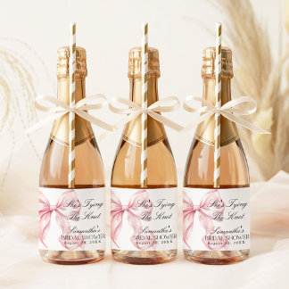 Étiquettes Pour Bouteilles De Vin Mousseux Nœud Rose Elle Attache le Nœud Réception de Mariag