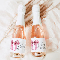 Passez-le quand elle fait pincer le Baby shower de