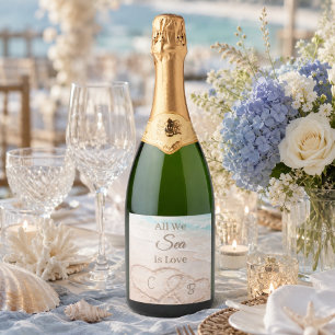 Étiquettes Pour Bouteilles De Vin Mousseux Plage tout ce que nous voyons est amour cœurs mari
