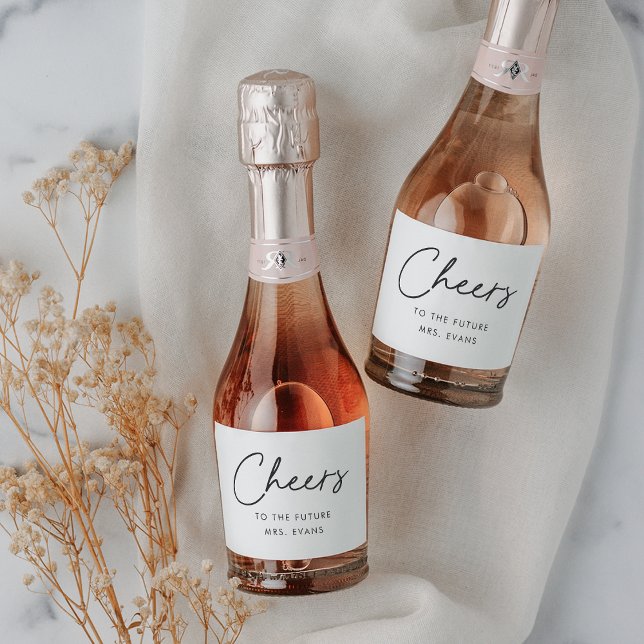 Étiquettes Pour Bouteilles De Vin Mousseux Toasts modernes à l'avenir Mme Shower de mariage (Créateur téléchargé)