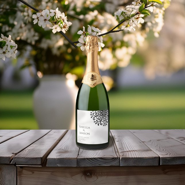 Étiquettes Pour Bouteilles De Vin Mousseux Whimsical Black and White Flouring (Créateur téléchargé)