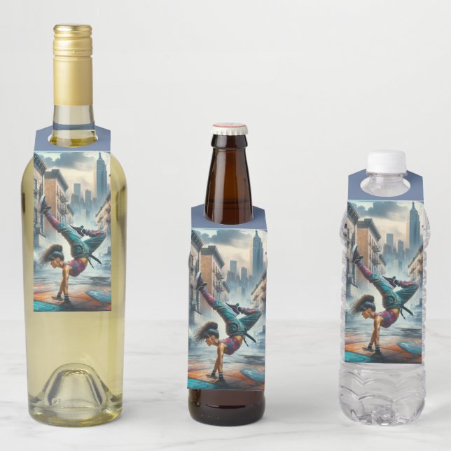 Étiquettes Pour Bouteilles Femmes en action avec silhouette de New York (En situation)