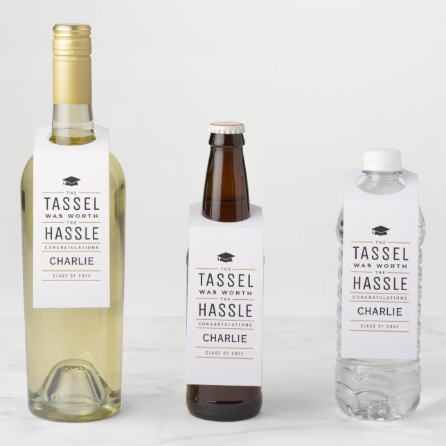 Étiquettes Pour Bouteilles Moderne le goût valait la peine Graduation (En situation)