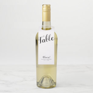 Étiquettes Pour Bouteilles Numéro de table de mariage à script moderne person