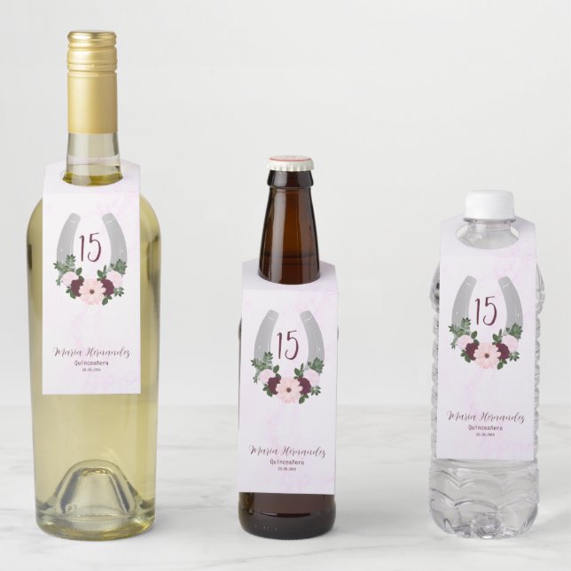 Étiquettes Pour Bouteilles Quinceanera Floral Western Horseshoe (En situation)