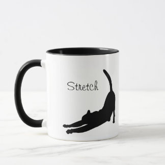 Étirage de la tasse de silhouette de chat