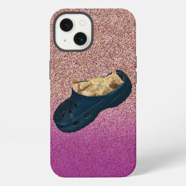 Etui iPhone 13 Chaton Dormant En Chaussure Croc, Coque Iphone 13 (Verso)