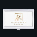 Étui Pour Cartes De Visite Avocat de Madame Justice Logo d'or d'avocat<br><div class="desc">Porte-cartes de carte de visite d'avocat de Madame Justice Logo d'or d'avocat.</div>