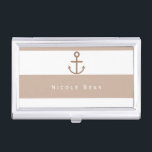Étui Pour Cartes De Visite Porte-cartes de carte de visite Brown d'Ancre de<br><div class="desc">Porte-cartes de carte de visite Brown d'Ancre de Taupe et de blanc. Customisez avec n'importe quel texte ou laissez-le vide.</div>
