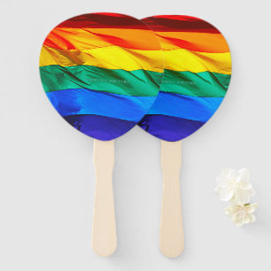 Éventail Drapeau de la fierté gay de SlipperyJoe's agitant