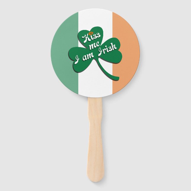 Éventail Embrasse-moi Je suis irlandais (Devant)