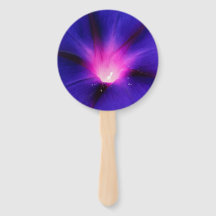 Fleurs bleu-violet