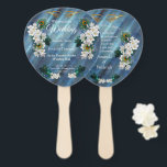 Éventail Peacocks bleu-vert métallique sur soie vert émerau<br><div class="desc">Verte émeraude métallique décoratif avec deux plumes de paons et des fleurs blanches pour assortir ce thème stationnaire mariage paon ou comme un design de décoration à tenir sur un mariage. Cette collection est accompagnée d'un livre d'or pour les clients mariages ou les visiteurs de vacances à signer pour personnaliser....</div>