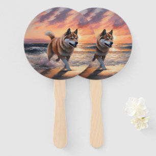 Éventail Sandy Paws Akita Chien sur le coucher du soleil de