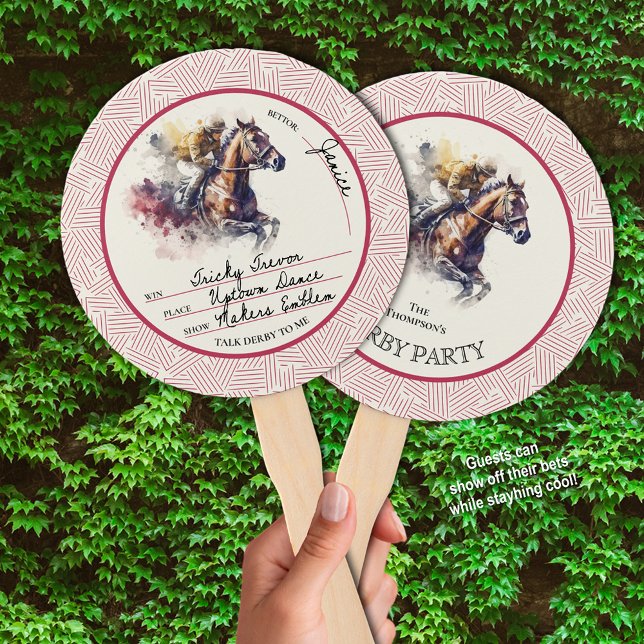 Éventail Win Place Show Racehorse Derby Red (Guests can write their derby bets on one side of these hand fans and stay cool at your party.)