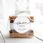 EVERLEIGH S'more Love Favoriser Sticker Rond 3"<br><div class="desc">Everleigh Collection - une collection étonnante et minimaliste qui dispose d'une police de calligraphie moderne qui est à la fois chic et élégant. Cette collection offre un design intemporel et élégant qui est parfait pour tous les événements, des mariages aux baby showers et tout entre les deux. Découvrez l'élégance et...</div>