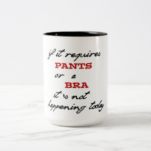 exige le pantalon ou une conception drôle de tasse