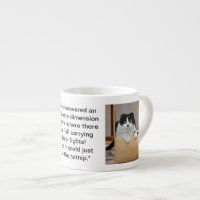 Tasse de spécialité d'une autre dimension
