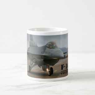 F-16 Lutte contre la Mug du faucon
