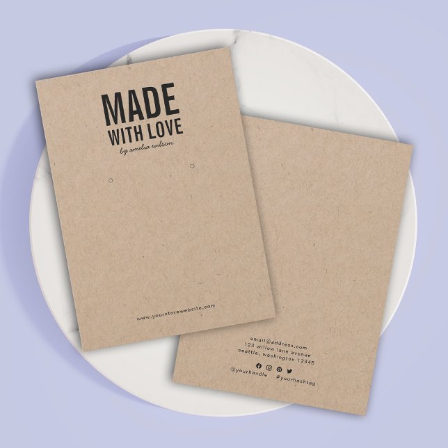 Fabriqué avec la carte d'affichage d'oreille Kraft (Créateur téléchargé)