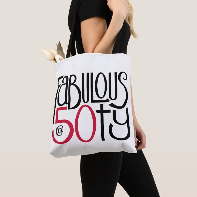 Fabuleux à 50 Sacs fourre-tout rouges (De près)