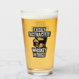 Facilement Distrait par le Whisky et les Verres de