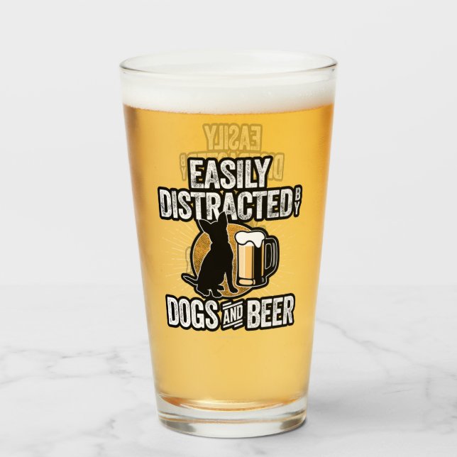Facilement Distrait par les Chiens et le Verre à B (Devant (rempli))