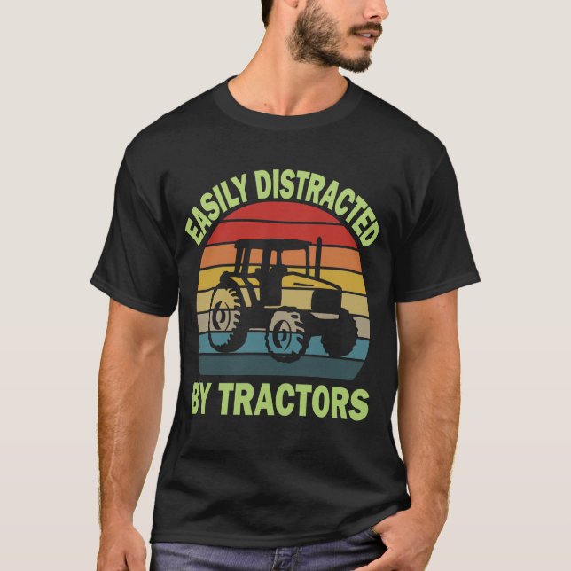 facilement distrait par les tracteurs T-Shirt (Devant)