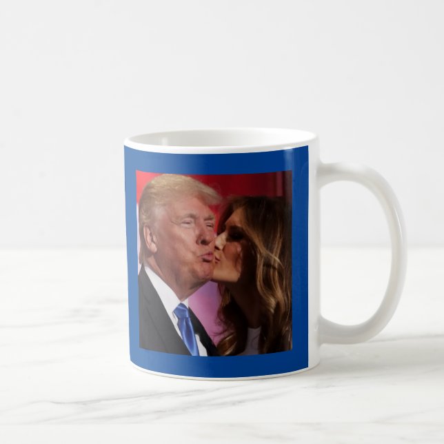 Faire aimer l'Amérique encore Mug Trump Melania (Droite)