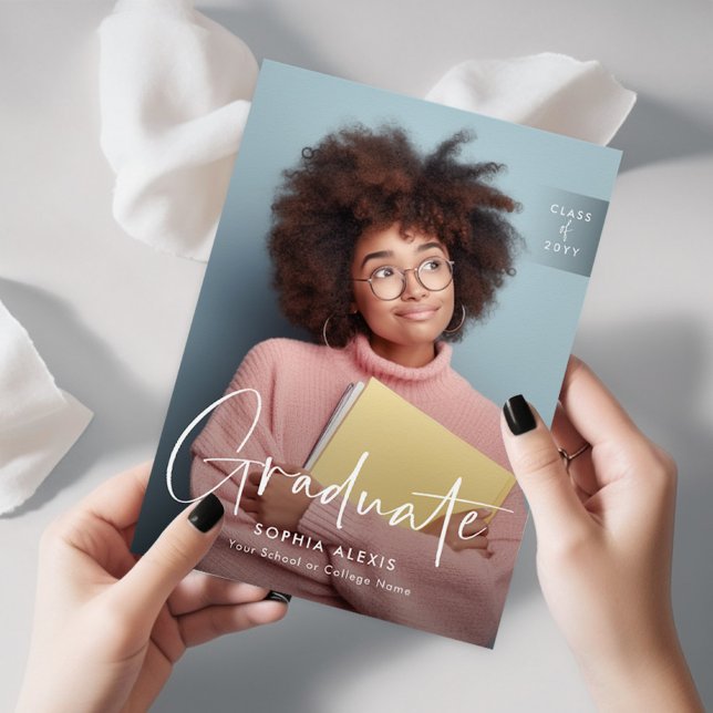 Faire-part 4 Photo White Overlay Elegant Script Graduation (Créateur téléchargé)