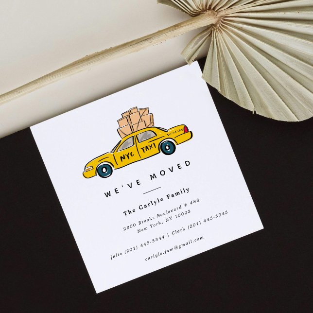 Faire-part Annonces de déménagement du Carré de taxi Jaune de (Hand-drawn NYC yellow taxi illustration for a square New York City moving announcement card.)