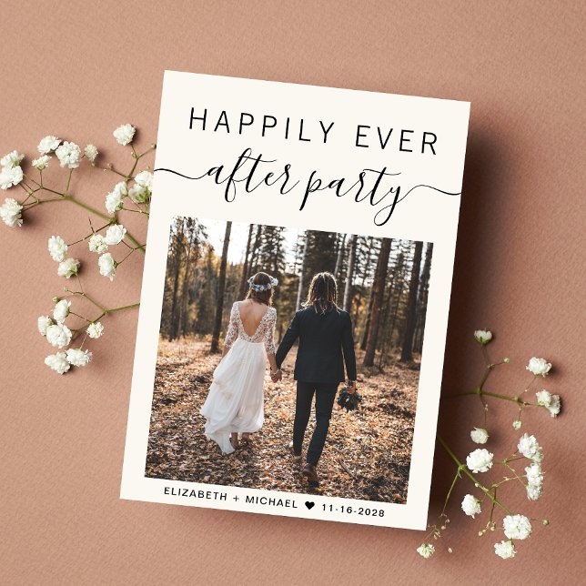 Faire-part Code QR de la fête "Joyeux pour toujours" des phot (An chic Happily Ever After Party Invitation to set the tone for an unforgettable event)