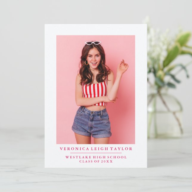 FAIRE-PART DE DIPLÔME PHOTO MINIMALISTE DE BASE (Debout devant)