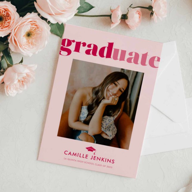 Faire-part de graduation photo minimale moderne (Fun Pink Photo Graduation announcement card)