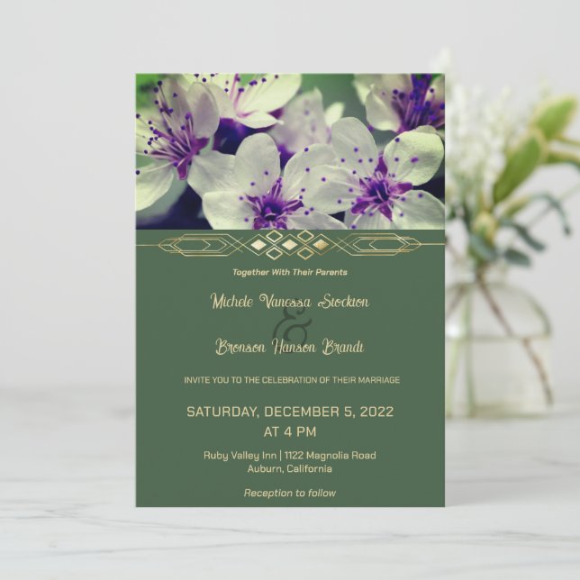 Faire-part de mariage à fleurs violettes (Debout devant)