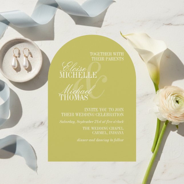 Faire-part de mariage à l'arche formel Chartreuse  (Modern Chartreuse Script Formal Wedding Invitation)