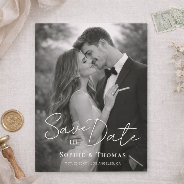 Faire-part de mariage à l'écriture moderne avec 2  (Modern Script Wedding 2 Photos Save the Date)