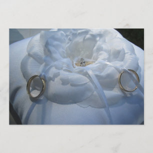 Faire-part de mariage avec des anneaux