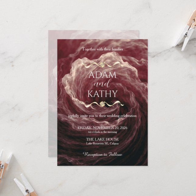 Faire-part de mariage bordeaux à la rose rouge rom (Devant/Arrière en situation)