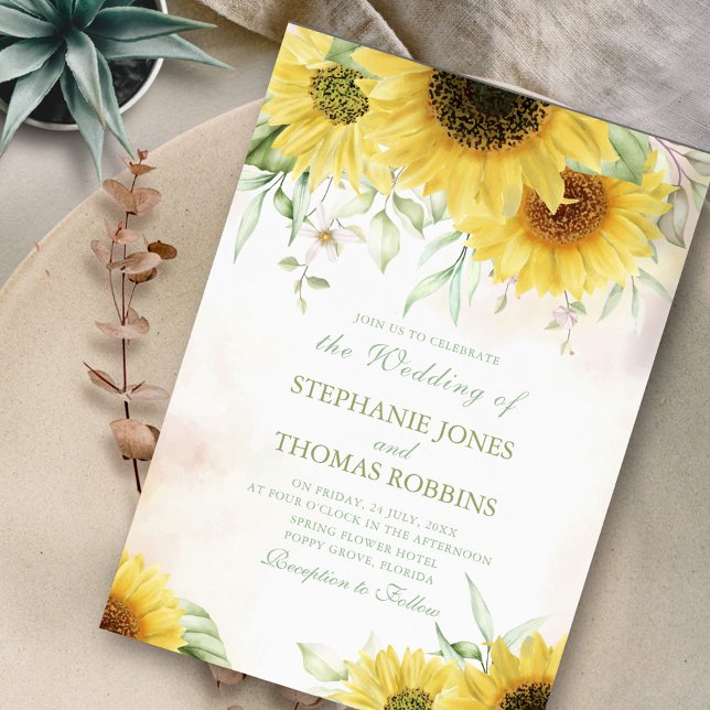 Faire-part de mariage Couple Prairie Tournesol (Sunflower Meadow Couple Photo Wedding Invitation on neutral ceramic plate.)
