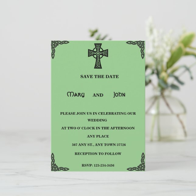 Faire-part de mariage de Croix celtique (Debout devant)