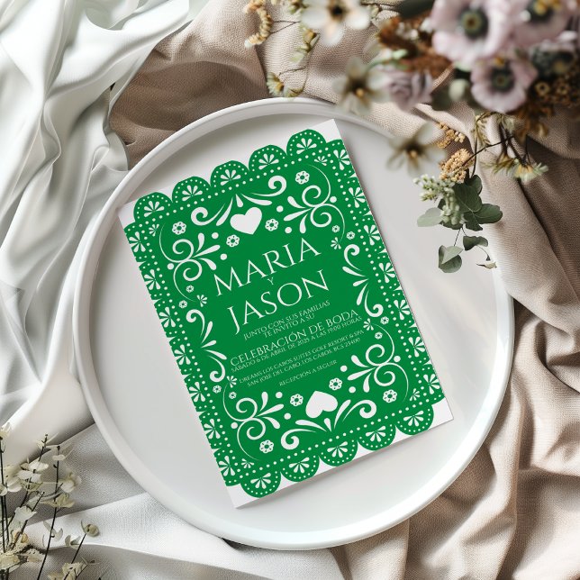 Faire-part de mariage espagnol Papel Picado vert b (Papel Picado Green White Folk Art Spanish Wedding Invitation)