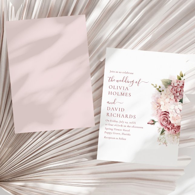 Faire-part de mariage floral Hydrangea Rose Poussi (Boho Chic Dusty Rose Hydrangea Wedding Invitationon a sunny neutral dry palm leaf.)