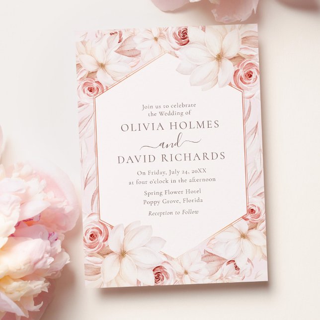 Faire-part de mariage floral rose Boho Blush (Boho Blush Pink Floral Wedding Invitation on a table with pink roses.)