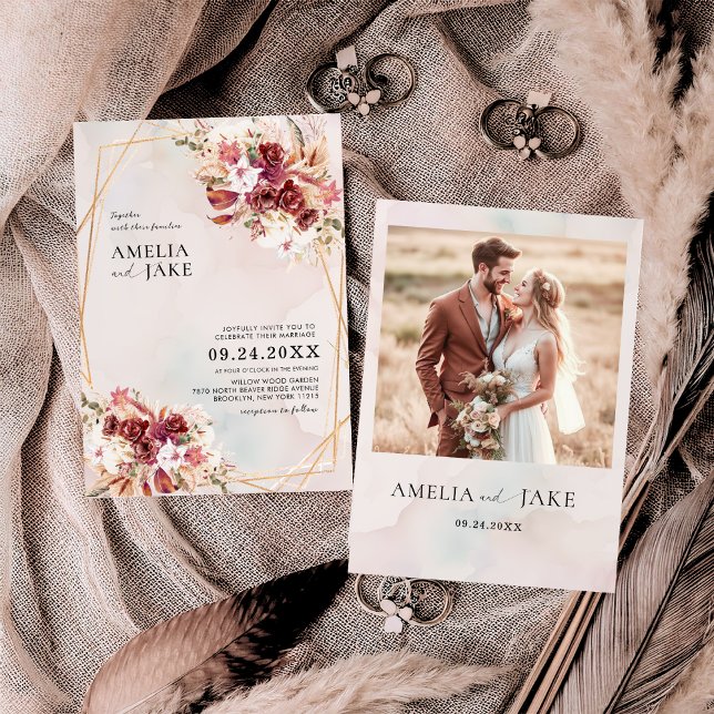 Faire-part de mariage géométrique floral bordeaux  (Créateur téléchargé)