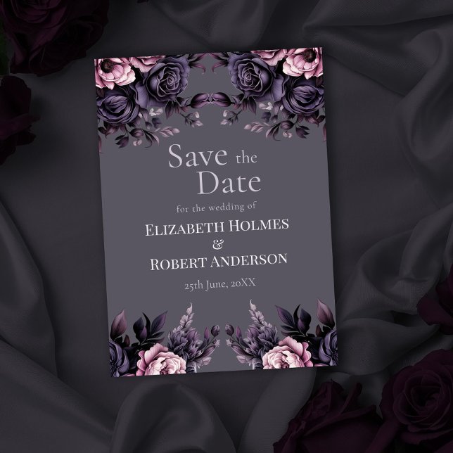 Faire-part de mariage gothique aux fleurs de pruni (Gothic Plum Floral Save the Date Invitation on a gothic wedding table with dark roses)