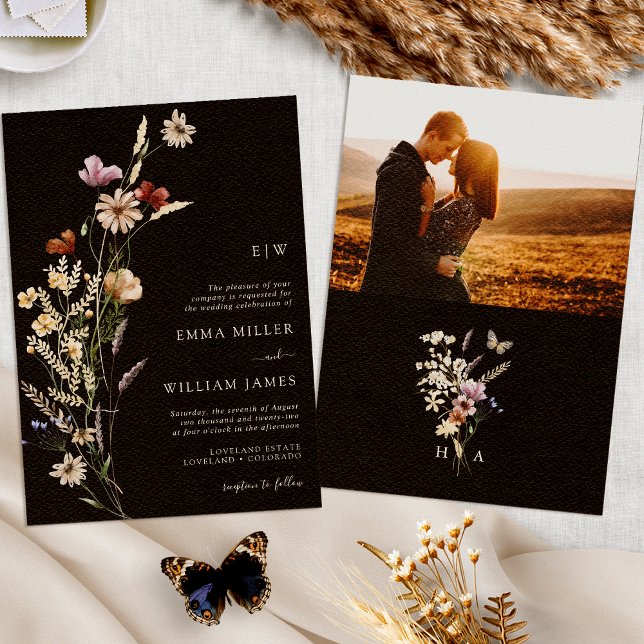 Faire-part de mariage photo boho noir (Black Floral Boho Photo Wedding Invitation Monogram by Painted Paperie
)